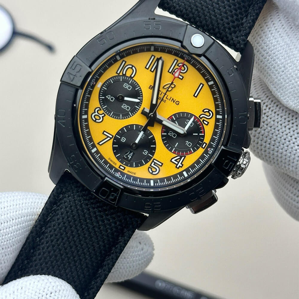 Breitling Avenger B01 Chronograph 44