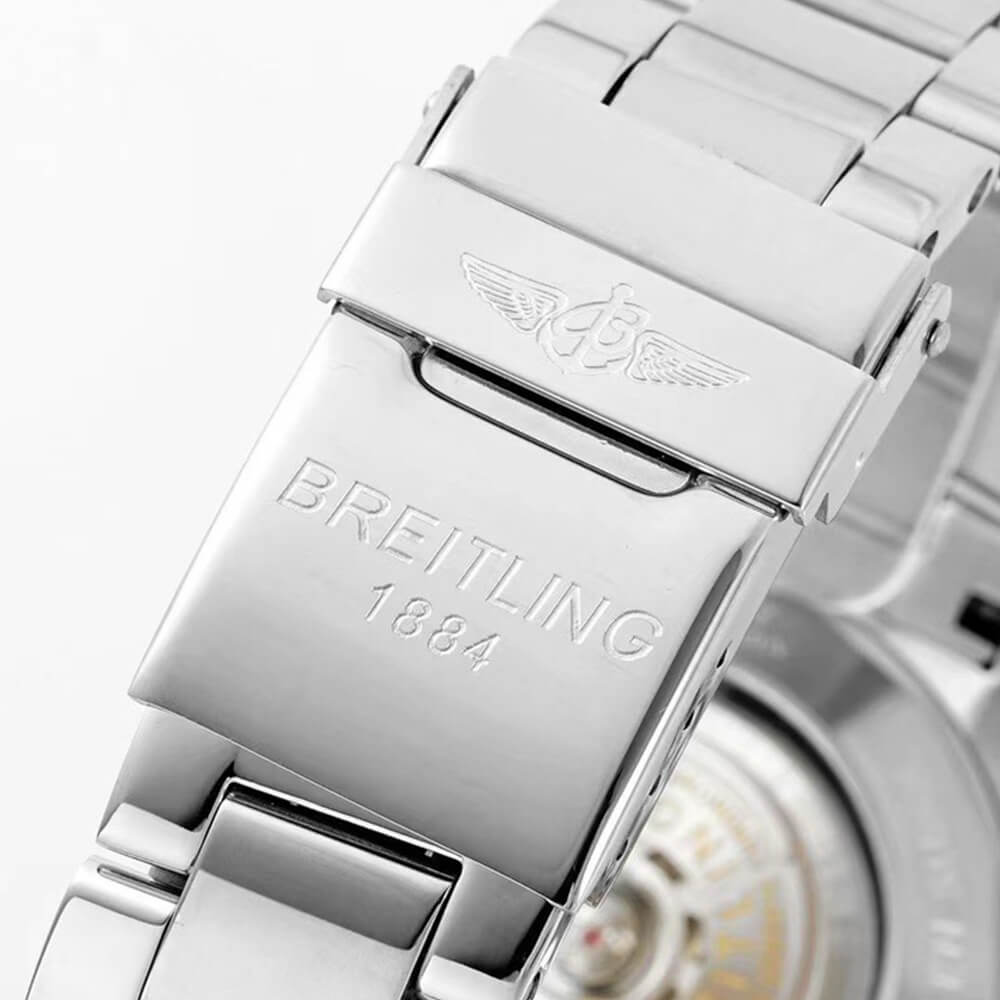 Breitling Avenger B01 Chronograph 45