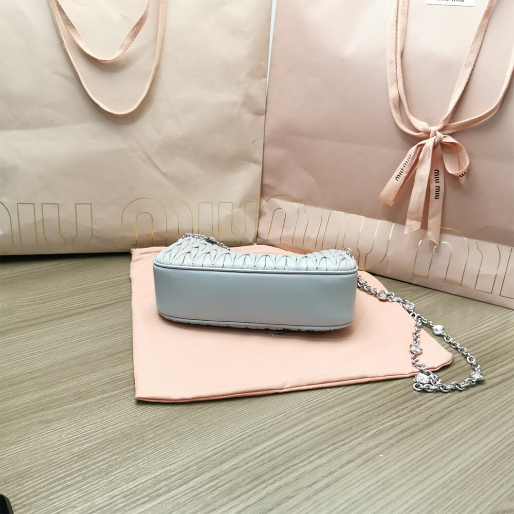 M1um1u Matelasse nappa leather shoulder bag