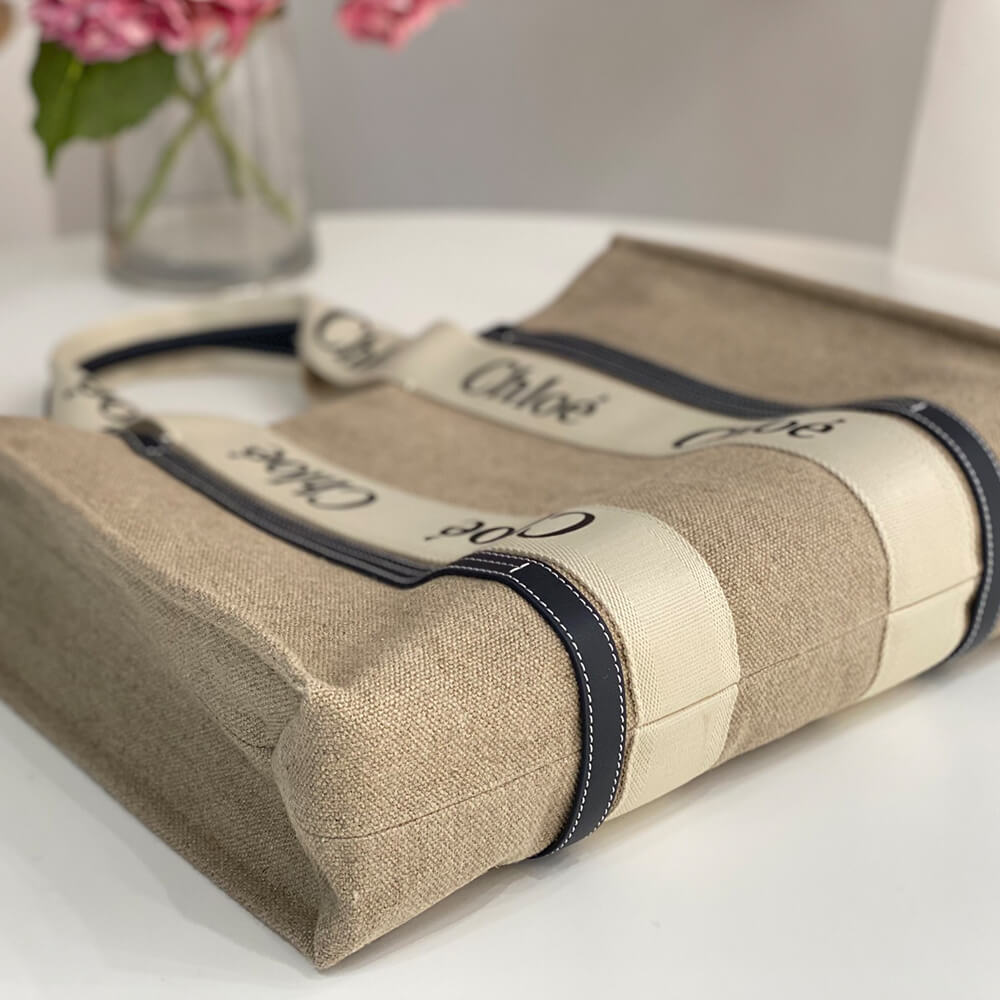 Ch10e large woody tote bag in linen