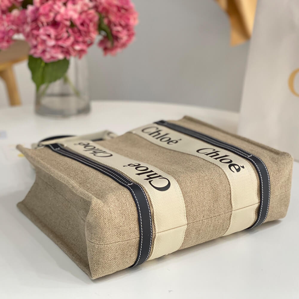 Ch10e woody tote bag in linen