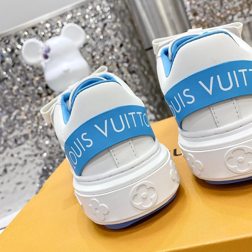 TIME OUT SNEAKER