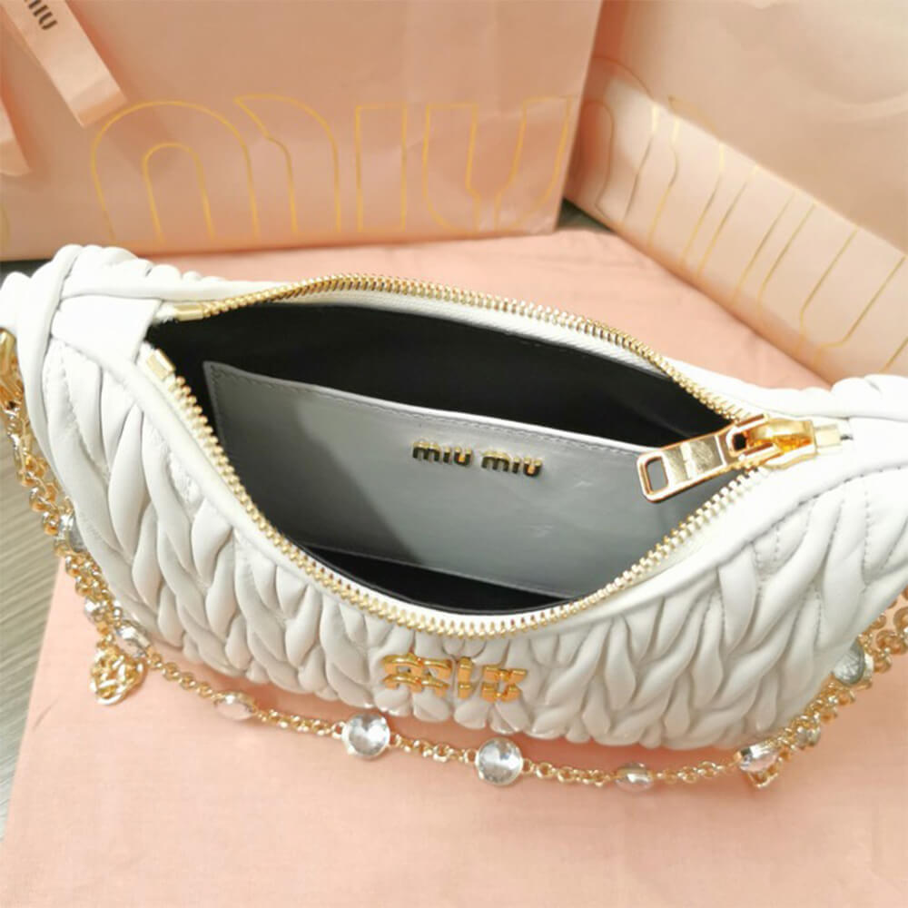 M1um1u Matelasse nappa leather shoulder bag