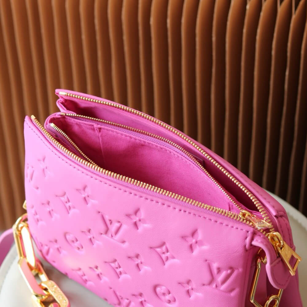 LV Coussin BB