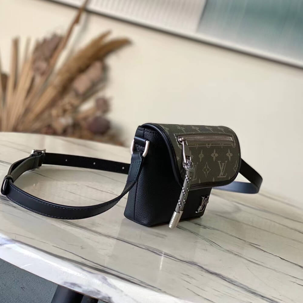 LV Pulse Wearable Wallet G65