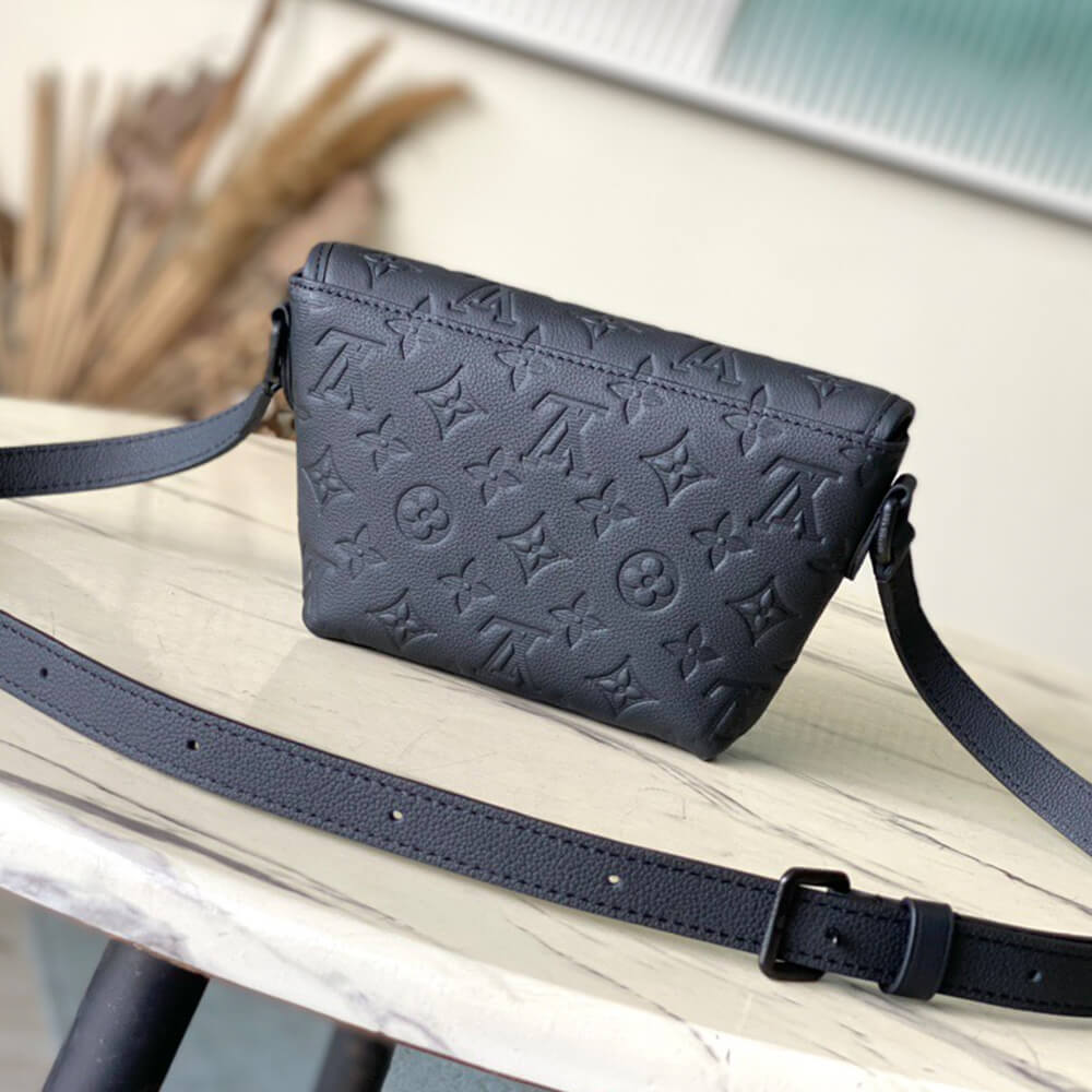 LV Pulse Wearable Wallet G65