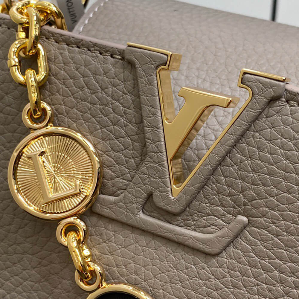 LV My Capucines Bag(HIGH-END GRADE)