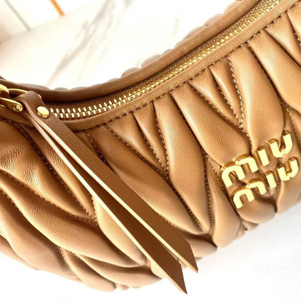 Small Wander matelasse nappa leather hobo bag(HIGH-END GRADE)