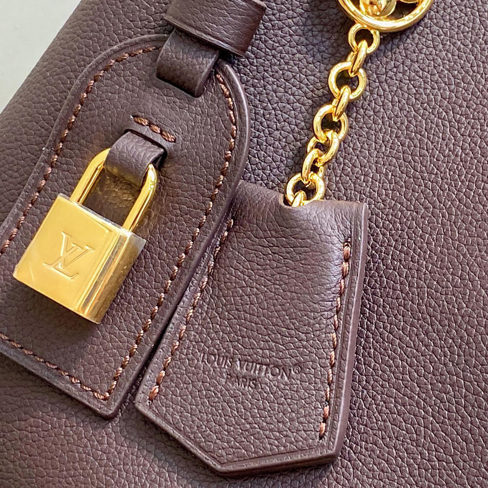 LV Capucines MM Souple(HIGH-END GRADE)
