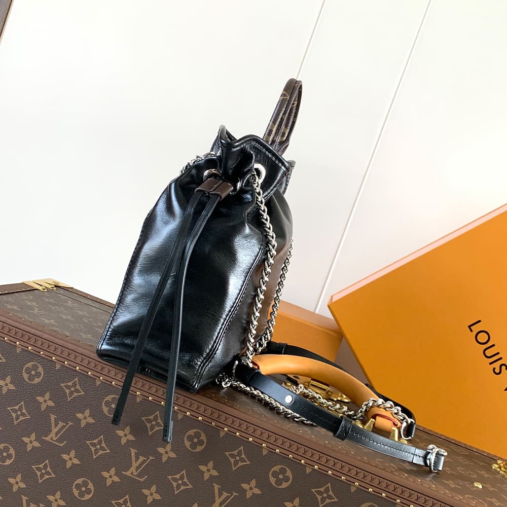 LV Off Duty Backpack Vibe(HIGH-END GRADE)