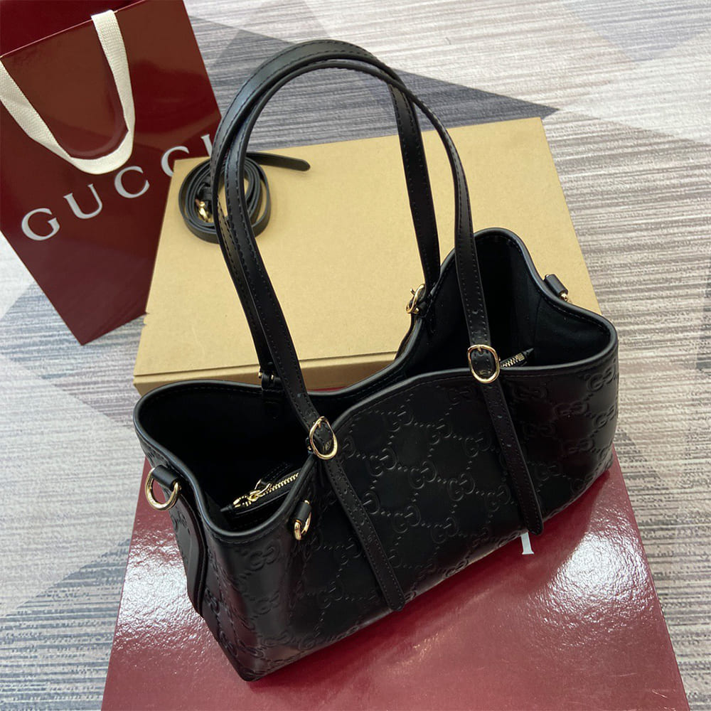 GG Emblem medium tote bag