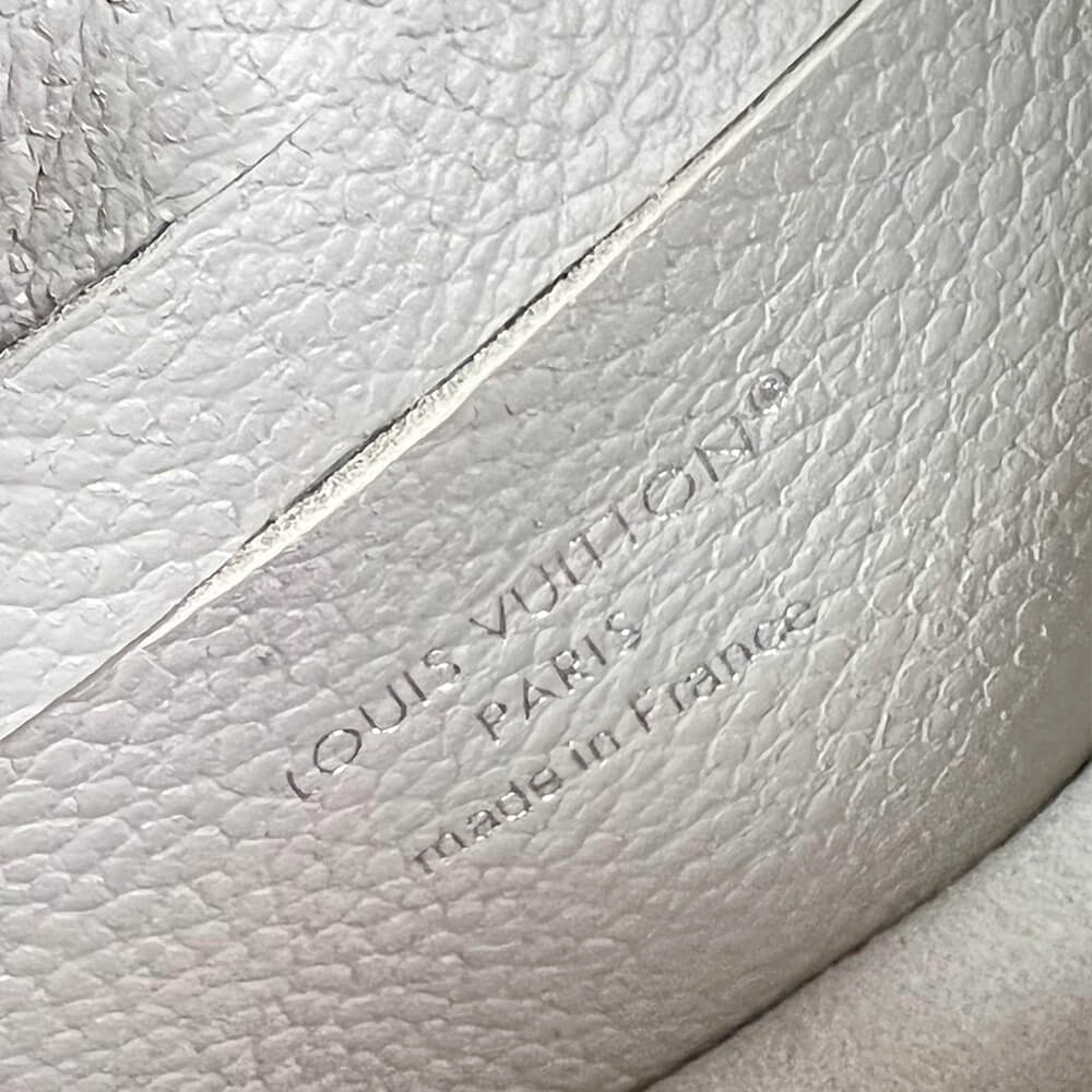 LV Wallet On Chain Rosy
